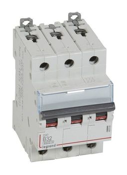 Автоматический выключатель DX³ 3P 32А (B) 10кА